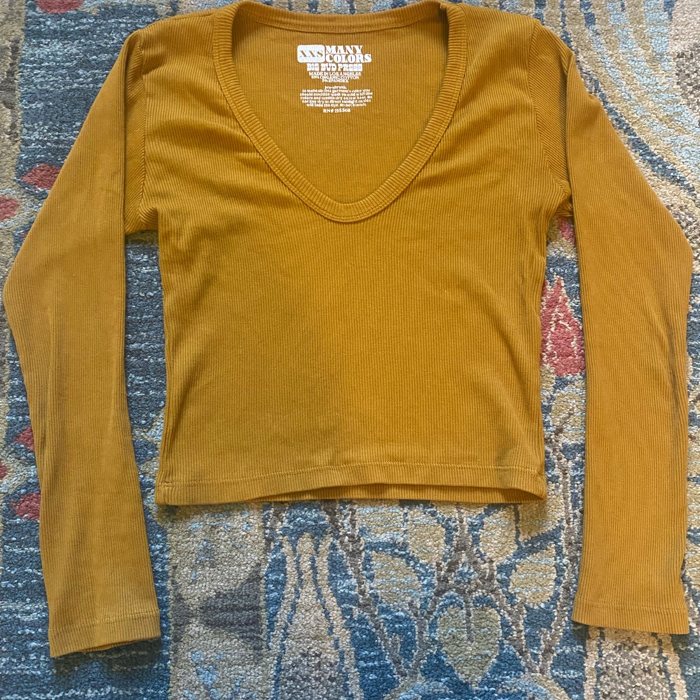 BNWOT big bud press long sleeved “many colors” ribbed shirt